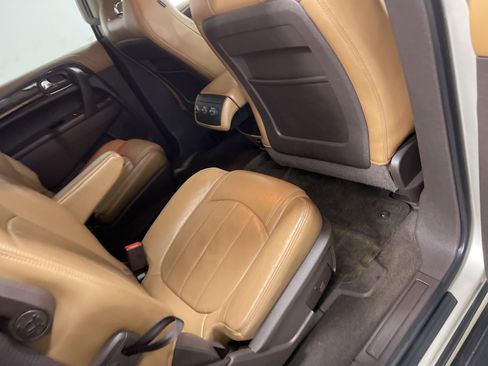 Used 2014 Buick Enclave Leather w/ Trailering Provision Package image 22