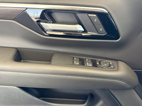 New 2026 Chevrolet Tahoe LS RWD image 10