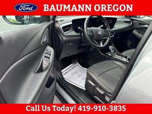 Used 2025 Buick Encore GX Preferred FWD image 9