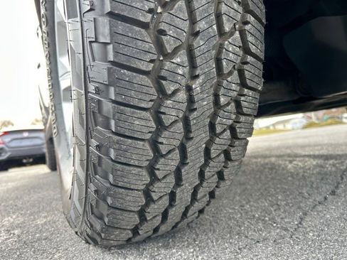 Used 2018 Toyota 4Runner SR5 Premium image 9