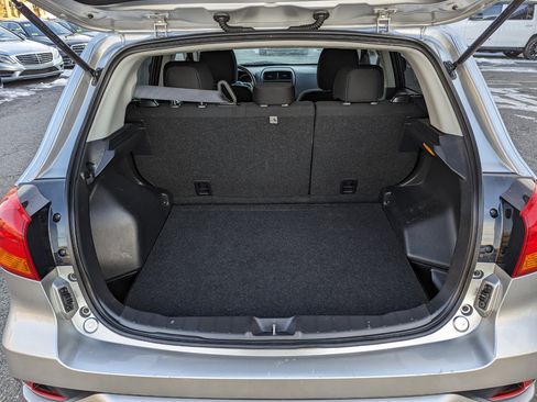 Used 2018 Mitsubishi Outlander Sport ES image 37