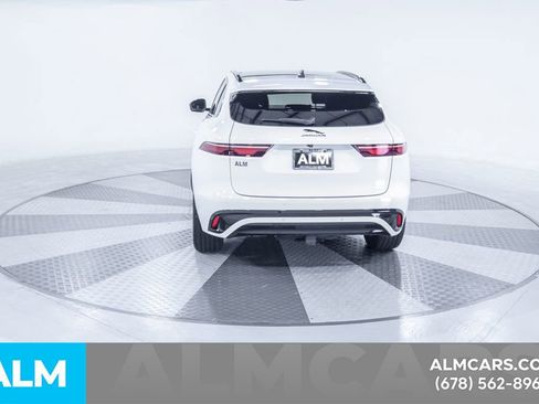 Used 2025 Jaguar F-PACE R-Dynamic S image 9