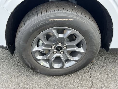 New 2025 Ford Maverick XLT w/ XLT Luxury Package image 12