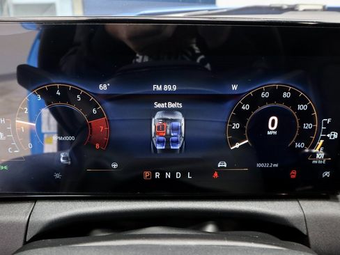 Used 2025 Ford Mustang EcoBoost image 28