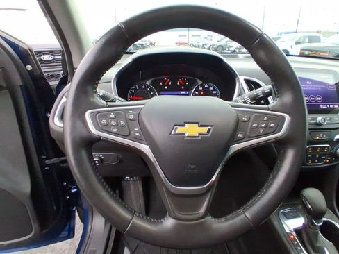 Used 2022 Chevrolet Equinox LT image 15