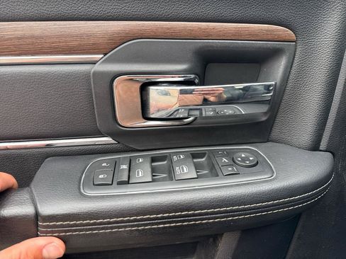 Used 2016 RAM 3500 Laramie w/ Sport Appearance Group AWD/4WD image 42