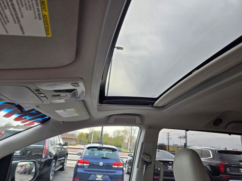 Used 2013 Toyota Sienna XLE AWD/4WD image 8