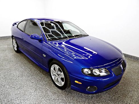 Used 2004 Pontiac GTO image 3