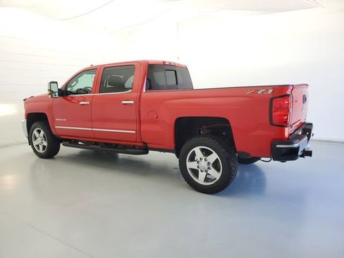Used 2019 Chevrolet Silverado 2500 LTZ w/ Duramax Plus Package AWD/4WD image 7