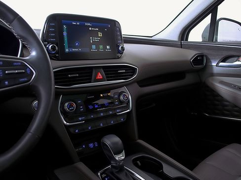 Used 2020 Hyundai Santa Fe Limited image 28