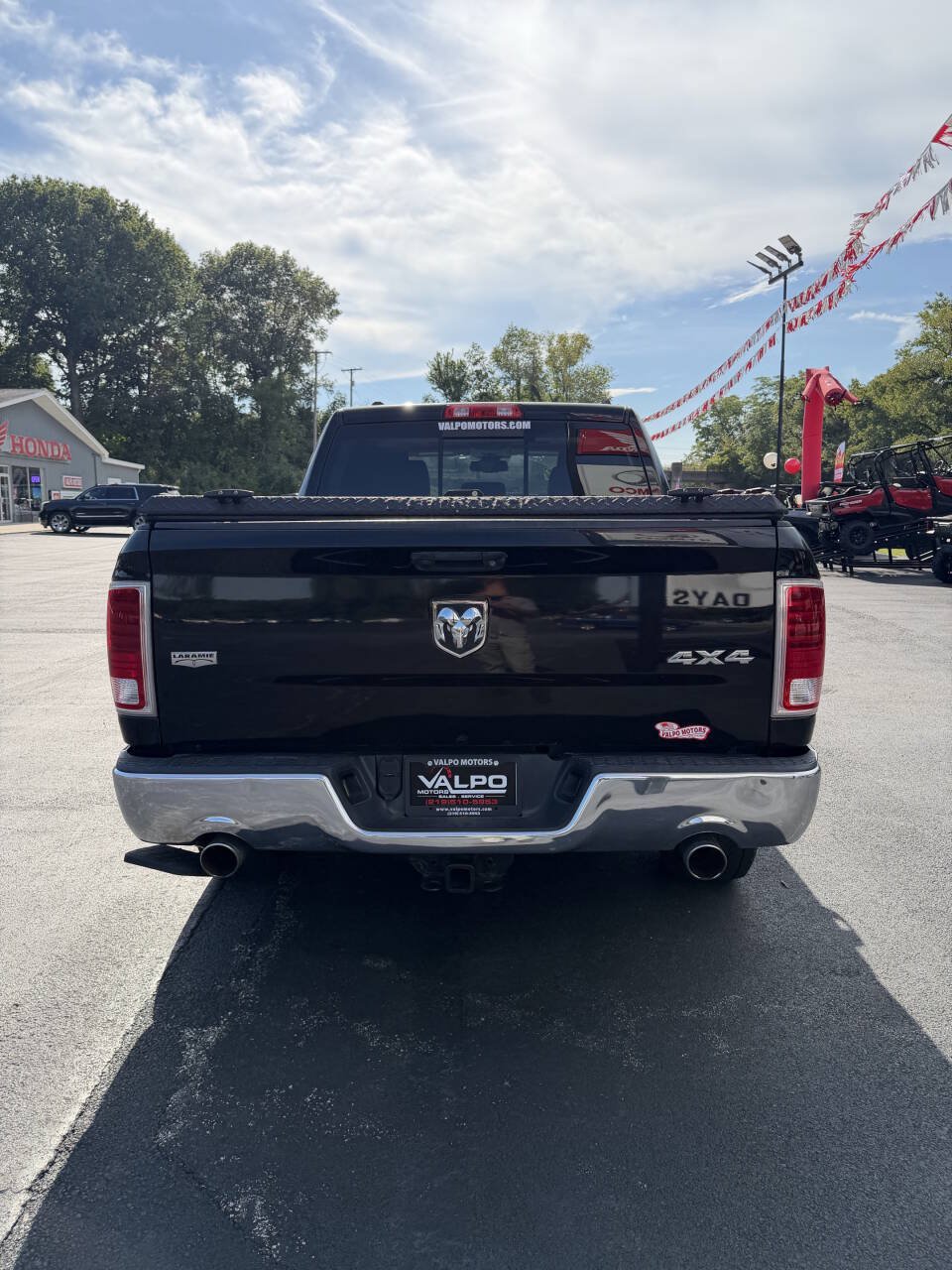 Used 2014 RAM 1500 Laramie w/ Convenience Group AWD/4WD image 7