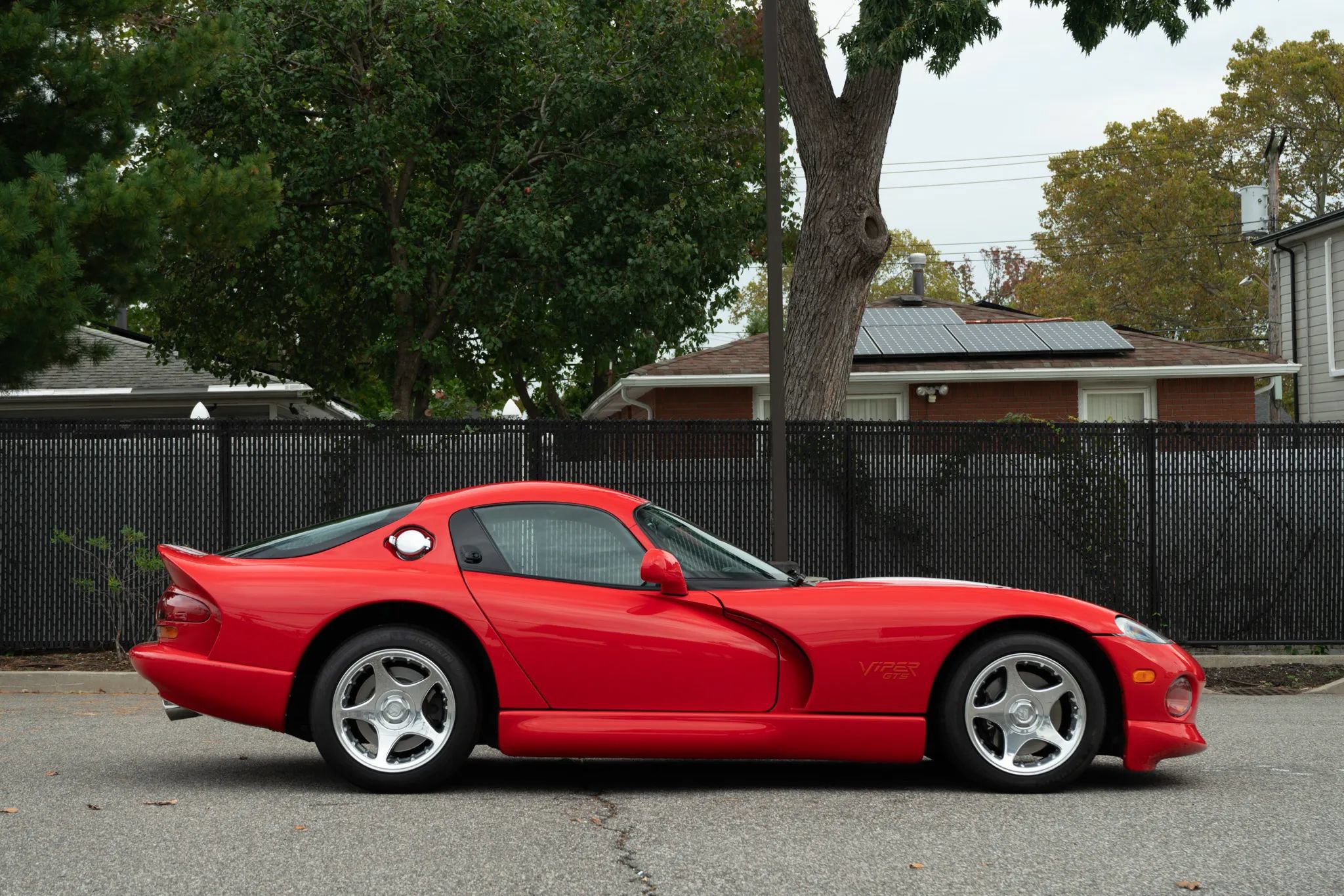Used 1997 Dodge Viper GTS RWD image 10