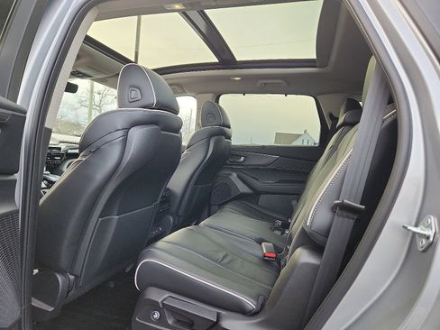 Certified 2023 Acura MDX Advance Package image 10