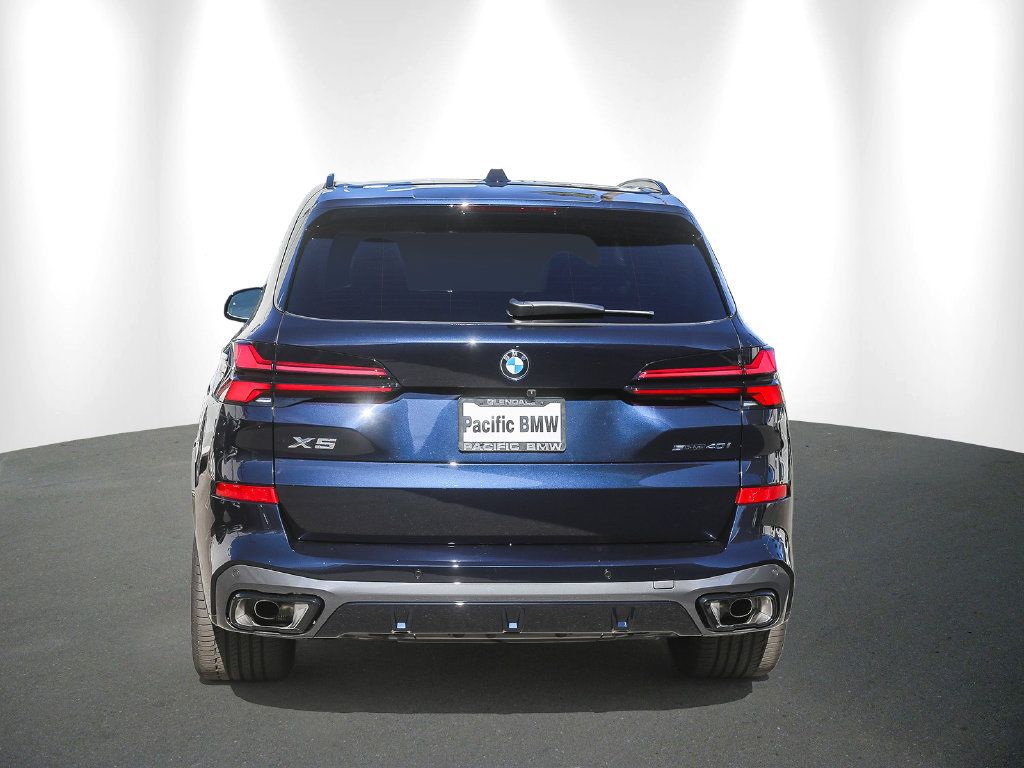 Used 2026 BMW X5 sDrive40i w/ M Sport Package RWD image 5