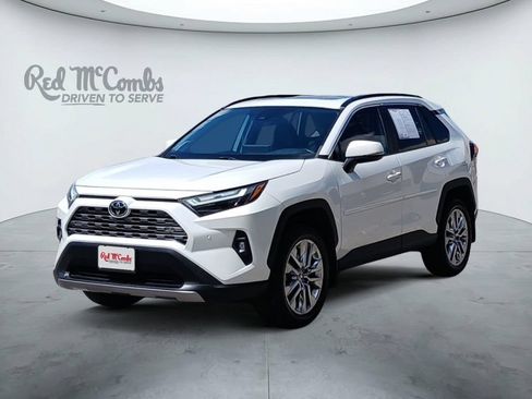 Used 2022 Toyota RAV4 Limited FWD image 1