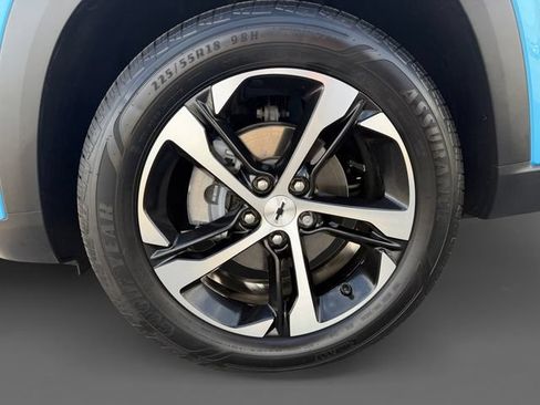 Used 2026 Chevrolet Trax RS w/ Driver Confidence Package FWD image 12