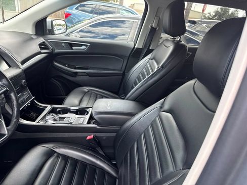 Used 2020 Ford Edge SEL FWD image 3