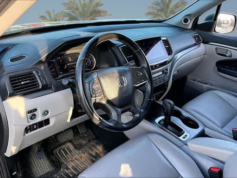 Used 2020 Honda Pilot EX-L image 2