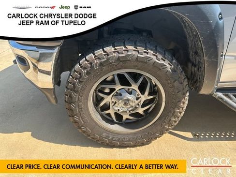 Used 2019 RAM 1500 Laramie AWD/4WD image 10