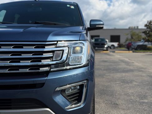 Used 2020 Ford Expedition Max Limited w/ Equipment Group 301A RWD image 10