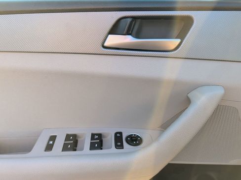 Used 2018 Hyundai Sonata ECO image 10