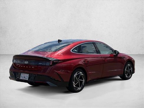 Certified 2024 Hyundai Sonata SEL w/ Convenience Package FWD image 5