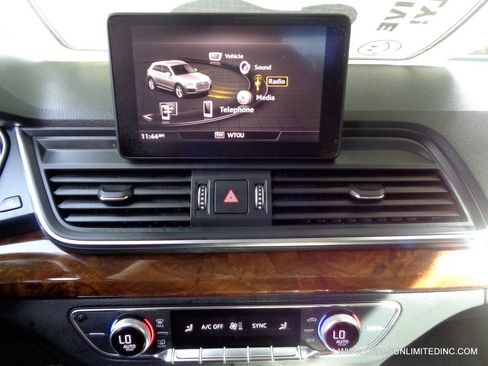 Used 2018 Audi Q5 2.0T Premium image 12