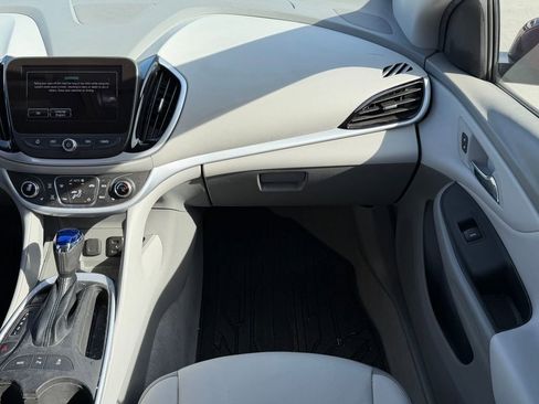 Used 2018 Chevrolet Volt LT w/ LT Driver Confidence Package image 17