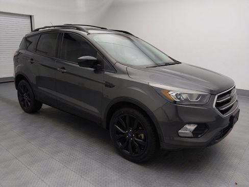Used 2018 Ford Escape SE w/ SE Sport Appearance Package AWD/4WD image 11