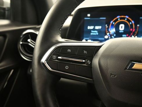 Used 2025 Chevrolet Equinox LT image 15