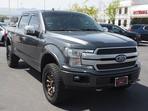 Used 2019 Ford F150 Platinum w/ Equipment Group 701A Luxury image 8