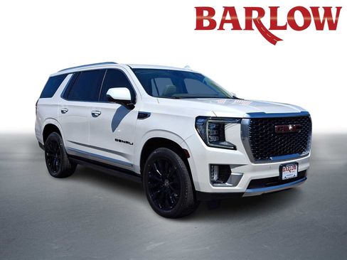 Used 2022 GMC Yukon Denali w/ Denali Premium Package AWD/4WD image 1