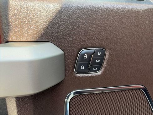 Used 2022 Ford F350 King Ranch w/ Chrome Package image 23