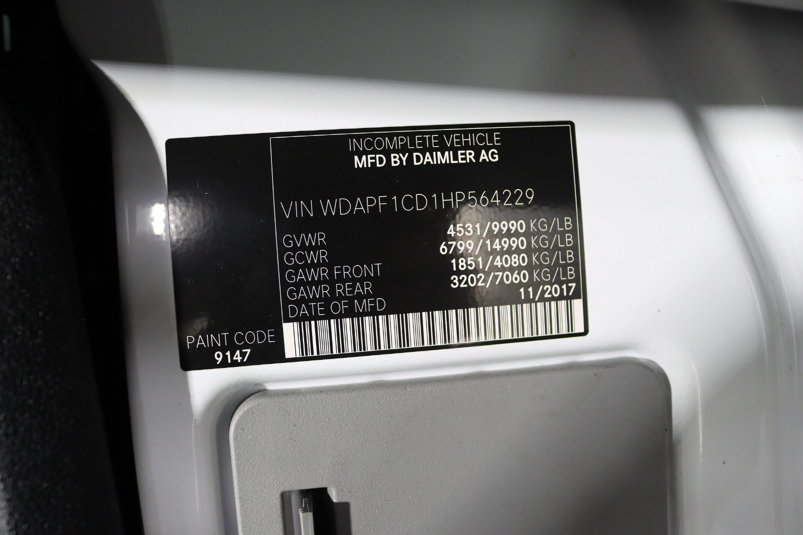 Used 2017 Mercedes-Benz Sprinter 3500 image 38