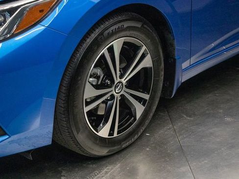 Used 2022 Nissan Sentra SV FWD image 6