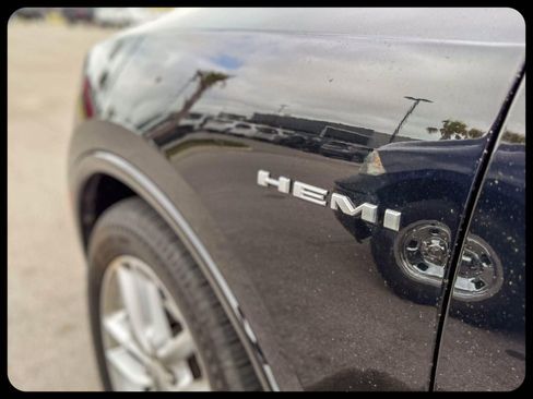 Used 2022 Dodge Durango R/T image 4