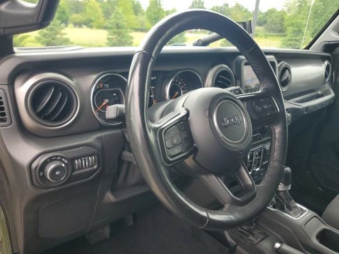 Used 2021 Jeep Wrangler Unlimited Sport AWD/4WD image 10