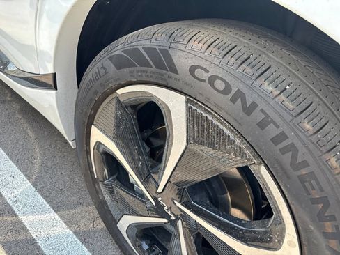 Certified 2024 Kia EV6 GT-Line AWD/4WD image 21