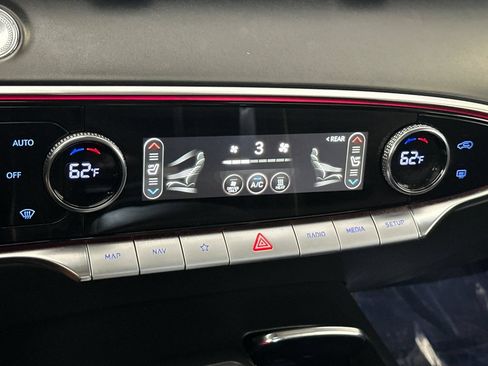 Used 2025 Genesis Electrified GV70 AWD/4WD image 26
