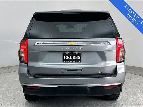 Used 2024 Chevrolet Tahoe LT w/ Luxury Package image 7