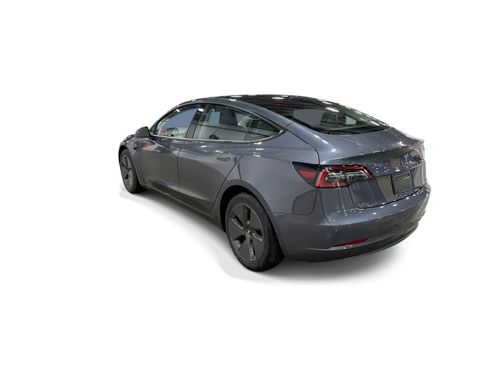 Certified 2023 Tesla Model 3 Standard Range RWD image 4