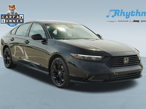 Used 2025 Honda Accord SE image 1