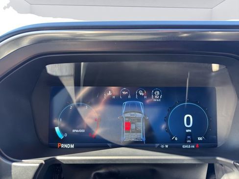 Used 2024 Ford F250 Platinum image 11