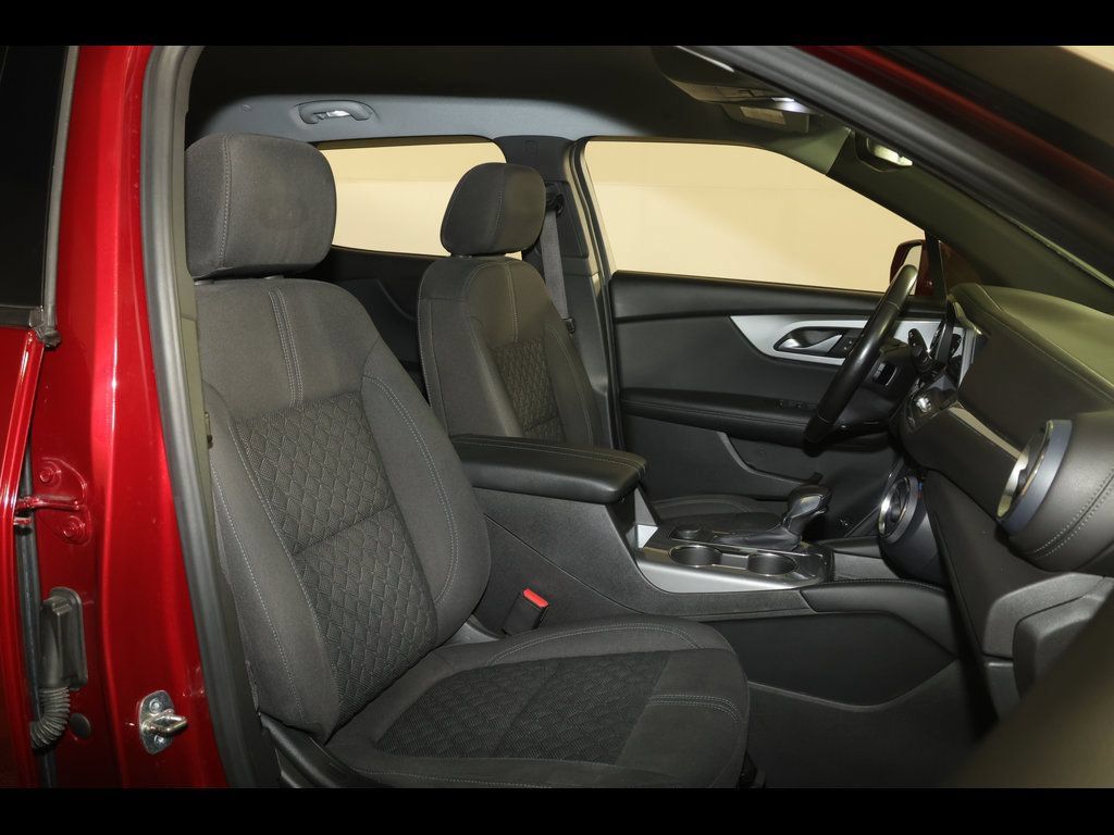 Used 2019 Chevrolet Blazer LT AWD/4WD image 29