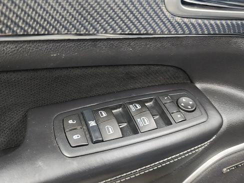 Used 2015 Jeep Grand Cherokee SRT w/ Luxury Group II AWD/4WD image 10