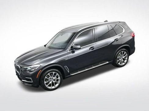 Used 2023 BMW X5 xDrive40i w/ Premium Package image 28