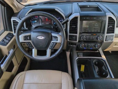 Used 2019 Ford F250 Lariat w/ Lariat Ultimate Package AWD/4WD image 19