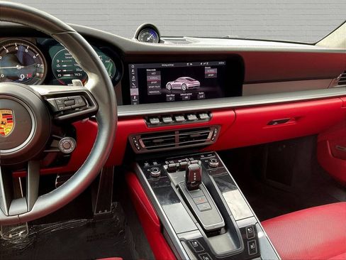 Used 2020 Porsche 911 Carrera S RWD image 9