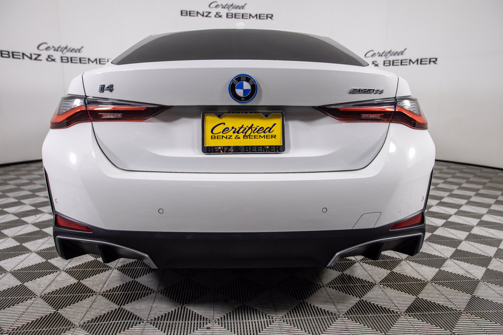 Used 2023 BMW i4 eDrive35 RWD image 7