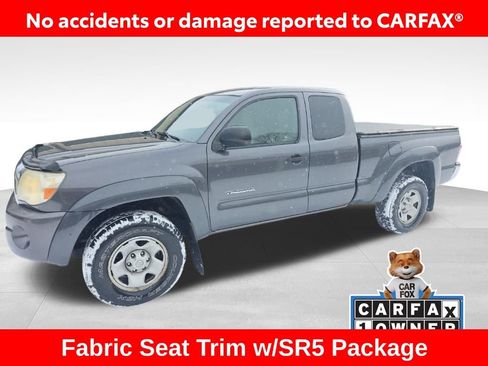 Used 2011 Toyota Tacoma 4x4 Access Cab V6 image 1